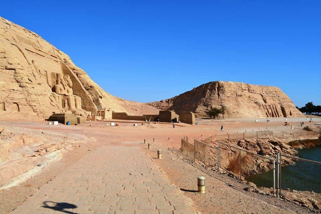 abu-simbel